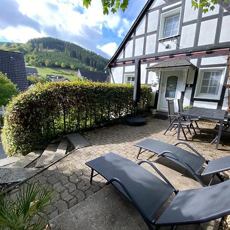 Schmallenberger Ferienhaus Экстерьер фото